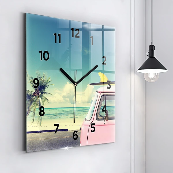 Wanduhr quadratisch mit motiv Auto mit Surfbrett
