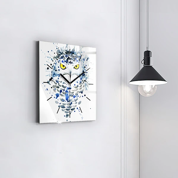 Wanduhr modern quadratisch Eulenblick