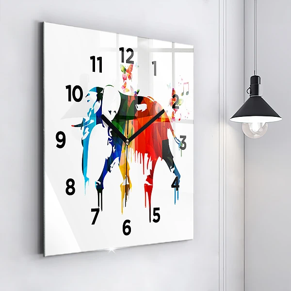 Wanduhr quadratisch mit motiv Farbig bemalter Elefant