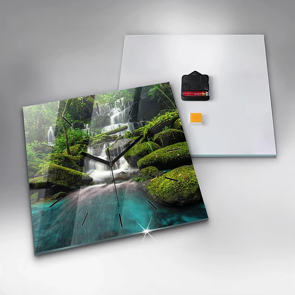 Wanduhr modern quadratisch Wasserfall Thailand