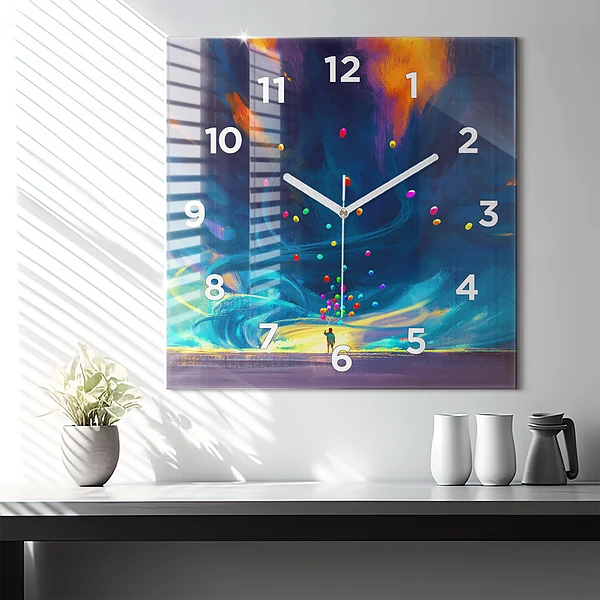 Wanduhr quadratisch mit motiv Kind und Luftballons
