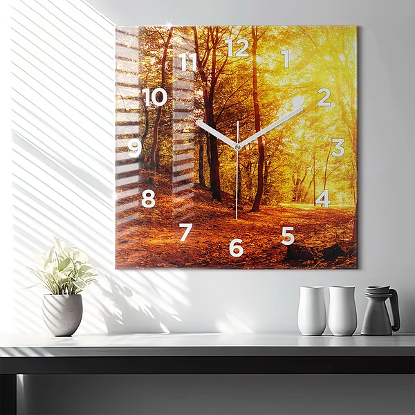 Wanduhr quadratisch Waldlandschaft in der Sonne