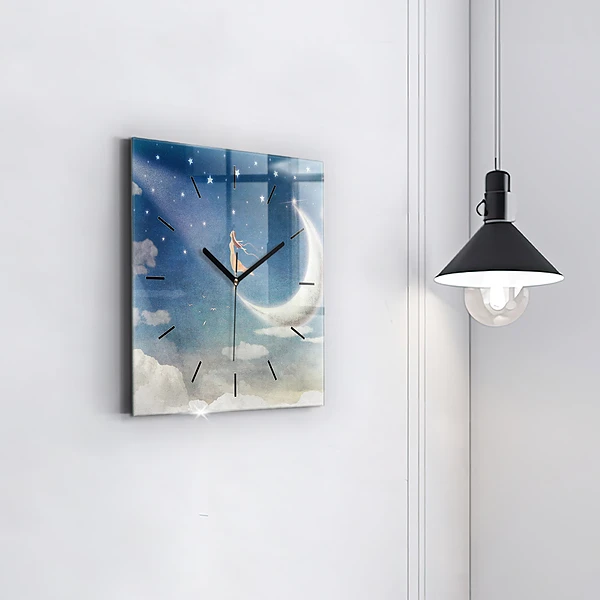 Wanduhr quadratisch Mädchen auf dem Mond