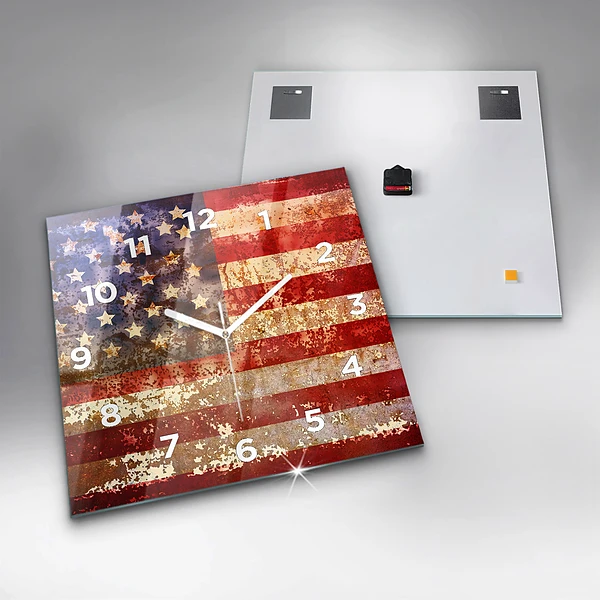 Wanduhr modern quadratisch US-Flagge im Vintage-Stil