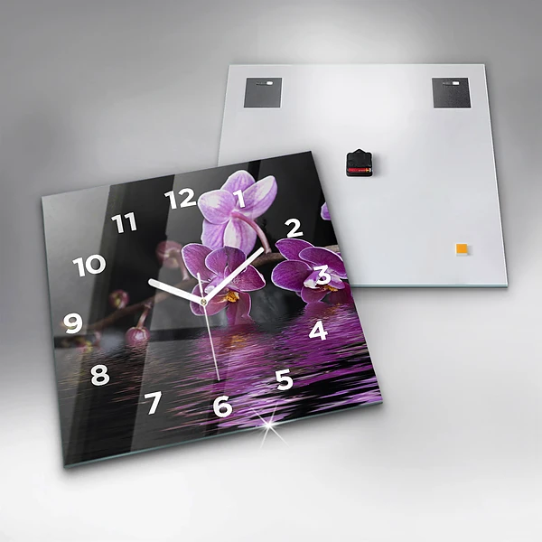 Wanduhr modern quadratisch Orchideenblüte auf dem Wasser