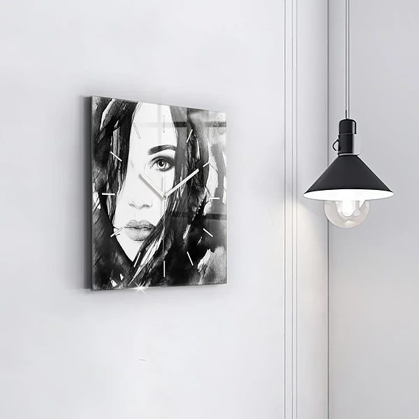 Wanduhr modern quadratisch Porträt einer Frau Aquarell