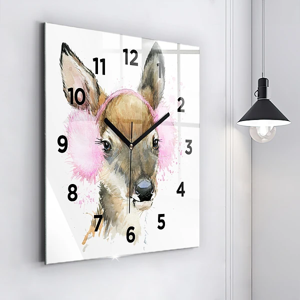 Wanduhr modern quadratisch Waldhirsch