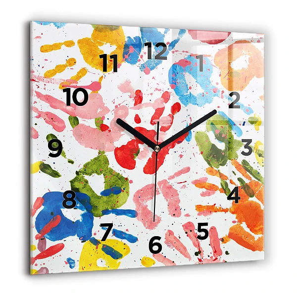 Wanduhr quadratisch Handabdrücke von Kindern