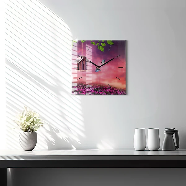 Wanduhr quadratisch mit motiv Vogelhaus