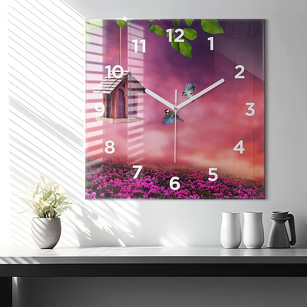 Wanduhr quadratisch mit motiv Vogelhaus