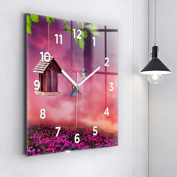 Wanduhr quadratisch mit motiv Vogelhaus