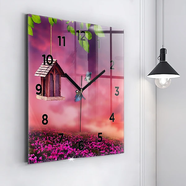 Wanduhr quadratisch mit motiv Vogelhaus