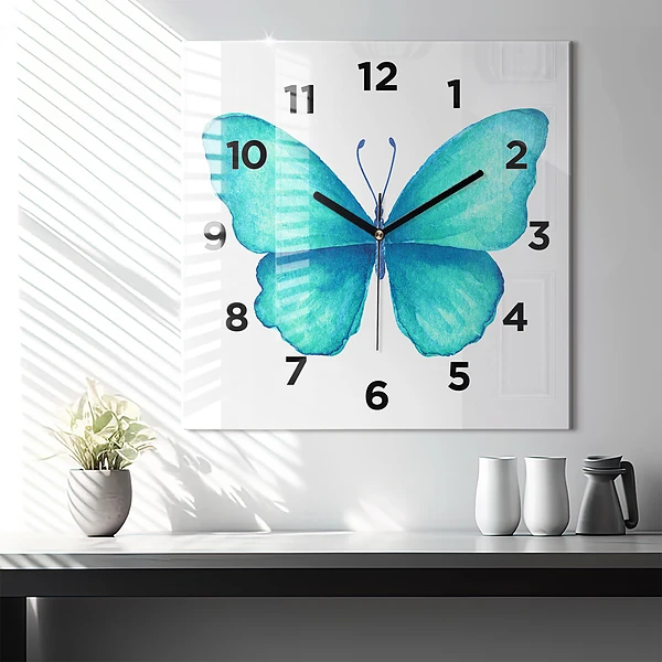 Wanduhr modern quadratisch Türkisfarbener Sommerschmetterling