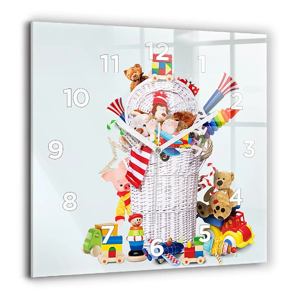 Wanduhr quadratisch mit motiv Weidenkorb mit Spielzeug
