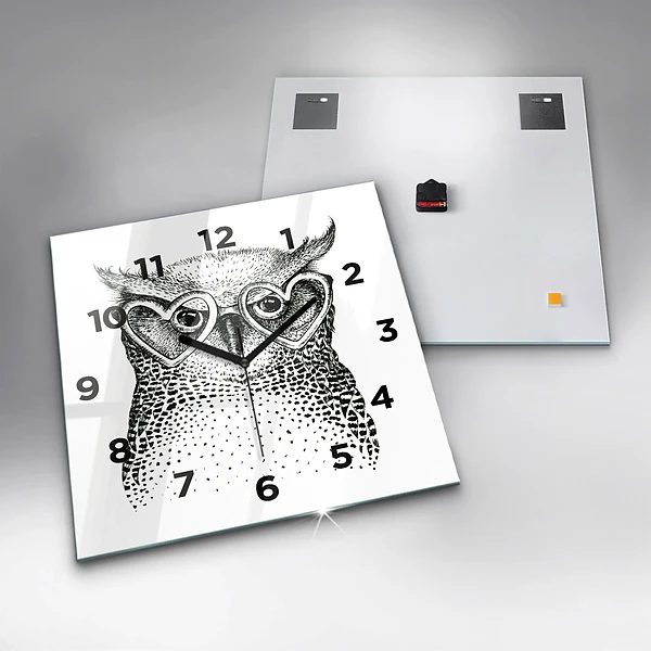 Wanduhr quadratisch Gezeichnete Eule mit Brille