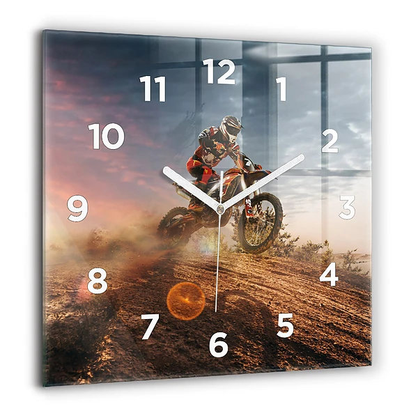 Wanduhr modern quadratisch Mann auf Motorrad