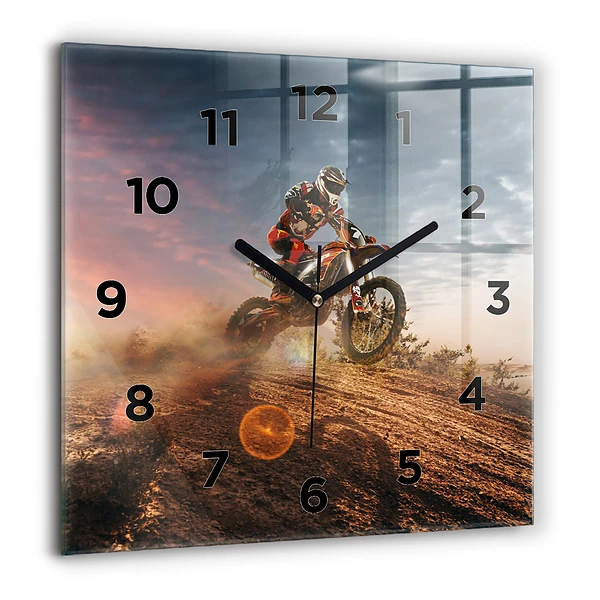 Wanduhr modern quadratisch Mann auf Motorrad
