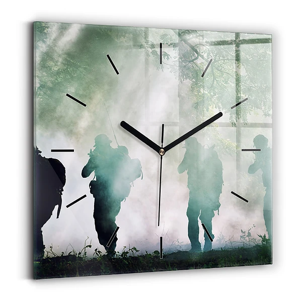 Wanduhr quadratisch mit motiv Soldaten in einem Wald