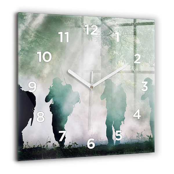 Wanduhr quadratisch mit motiv Soldaten in einem Wald