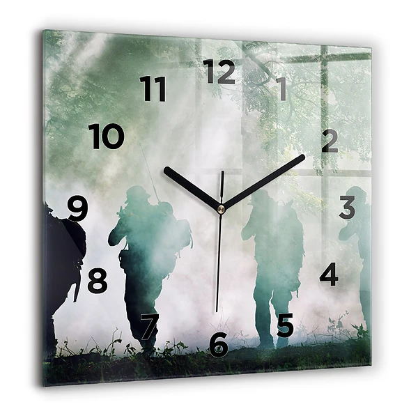 Wanduhr quadratisch mit motiv Soldaten in einem Wald