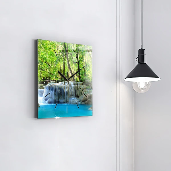 Wanduhr quadratisch mit motiv Wasserfall im Wald