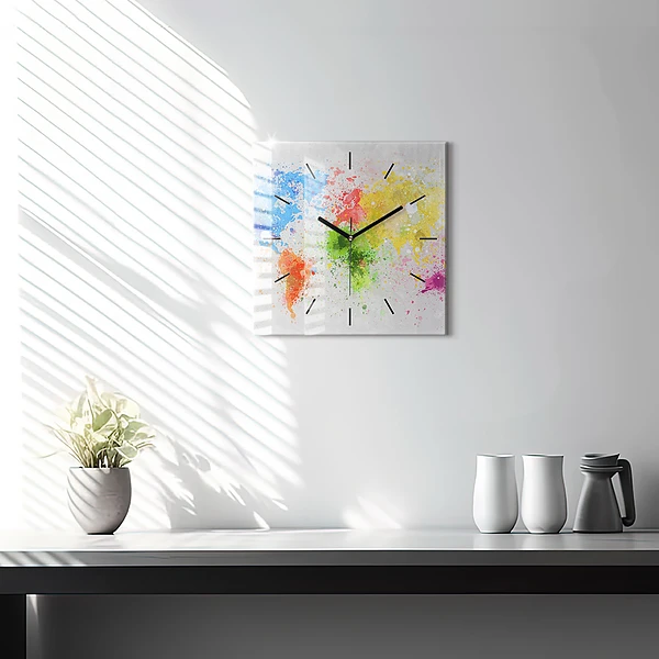 Wanduhr modern quadratisch Weltkarte auf Papier