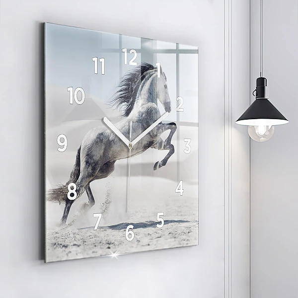 Wanduhr quadratisch Galoppierendes weißes Pferd