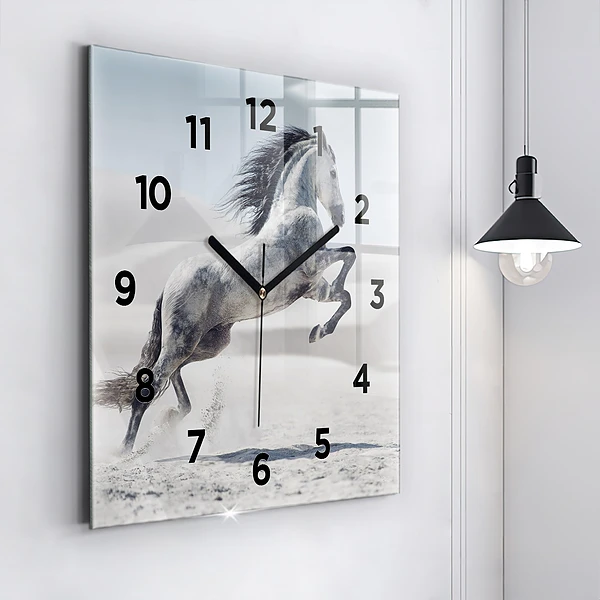 Wanduhr quadratisch Galoppierendes weißes Pferd