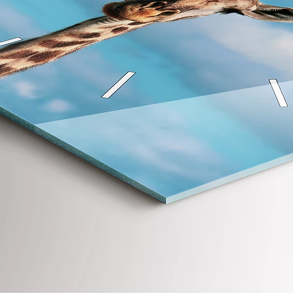 Wanduhr quadratisch Große Giraffe vor einem Himmelshintergrund