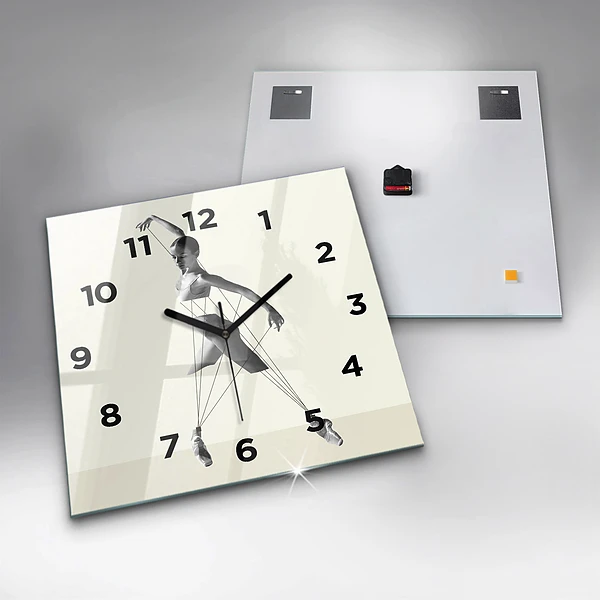 Wanduhr modern quadratisch Abstrakte Tänzerin