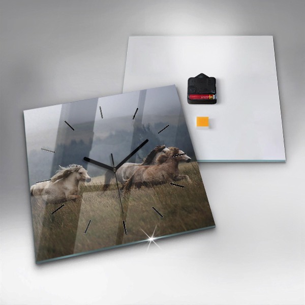 Wanduhr modern quadratisch Pferde im Galopp