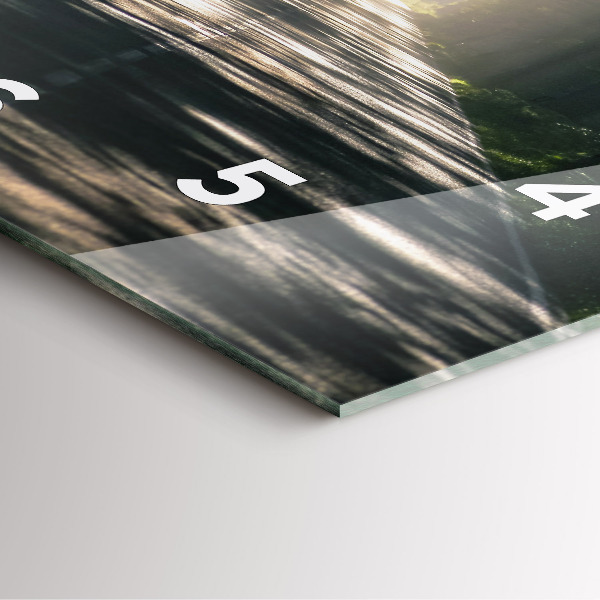 Wanduhr quadratisch mit motiv Waldweg und Sonnenschlieren