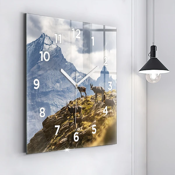 Wanduhr quadratisch mit motiv Ziege im Aosta-Tal