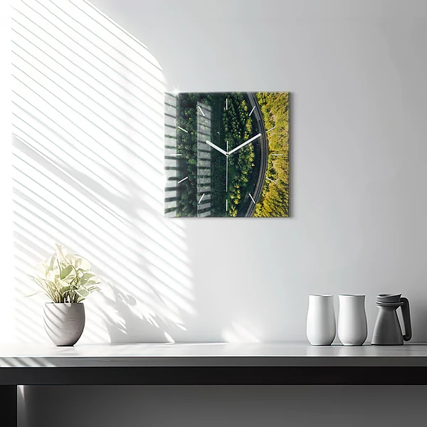 Wanduhr quadratisch mit motiv Wald aus der Vogelperspektive