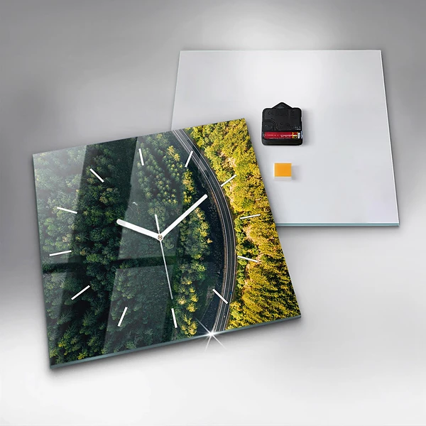 Wanduhr quadratisch mit motiv Wald aus der Vogelperspektive