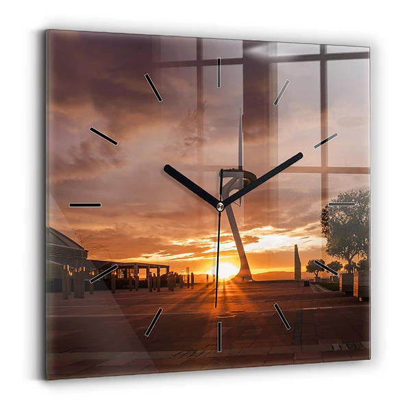 Wanduhr quadratisch Olympischer Park in Barcelona