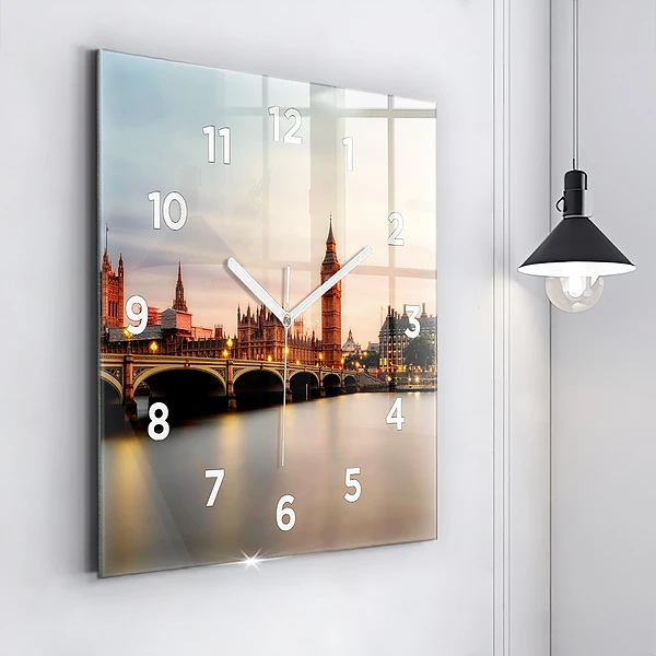 Wanduhr modern quadratisch Big Ben Londoner Skyline