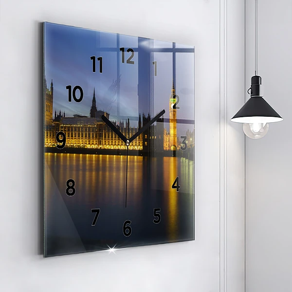 Wanduhr quadratisch mit motiv Winchester Palast London