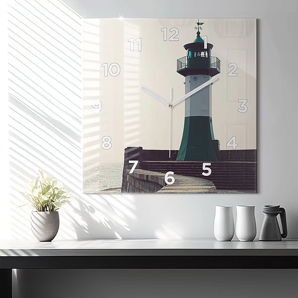 Wanduhr quadratisch mit motiv Leuchtturm und Meer