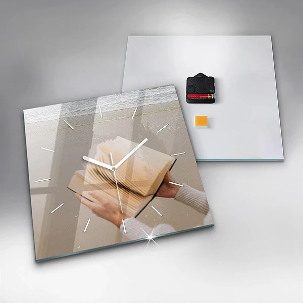 Wanduhr quadratisch Ein Moment mit einem Buch