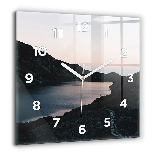 Wanduhr modern quadratisch See und Berge