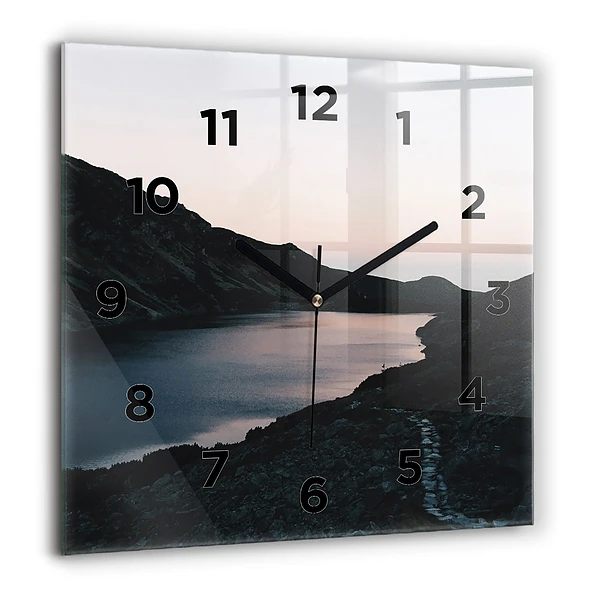 Wanduhr modern quadratisch See und Berge