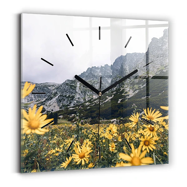 Wanduhr modern quadratisch Blumenwiese in den Bergen