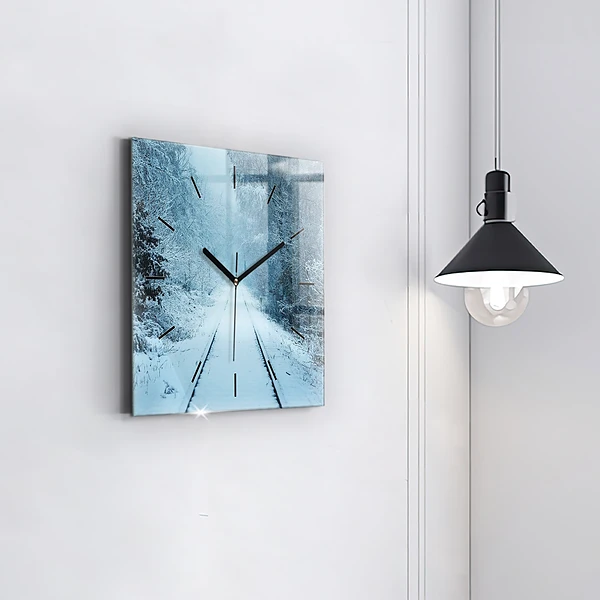 Wanduhr quadratisch Hirsche auf den Gleisen