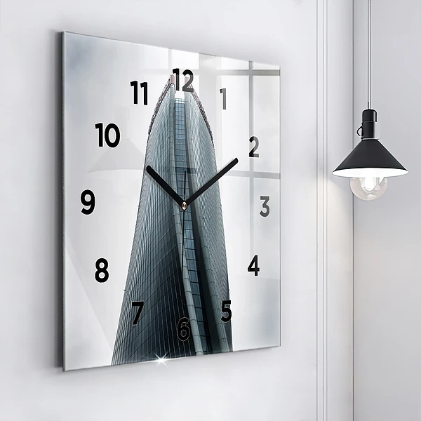 Wanduhr modern quadratisch Mailänder Wolkenkratzer