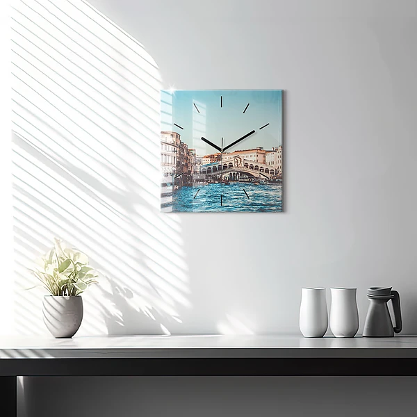Wanduhr quadratisch mit motiv Rialto-Brücke in Venedig