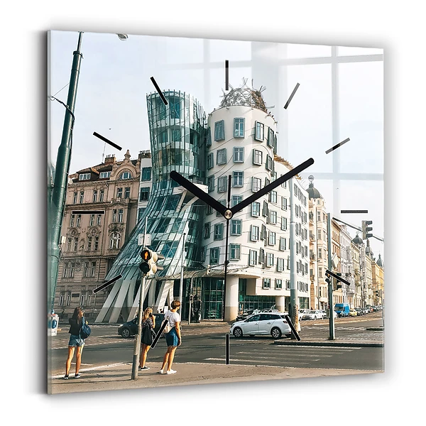 Wanduhr quadratisch Tanzendes Haus Prag