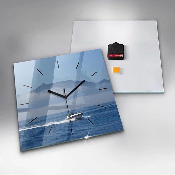 Wanduhr quadratisch Schwimmendes Boot auf dem Meer