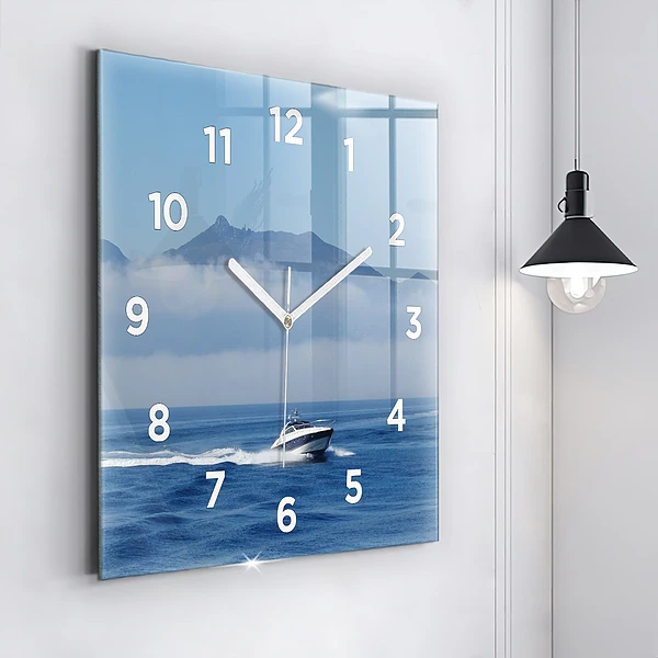 Wanduhr quadratisch Schwimmendes Boot auf dem Meer