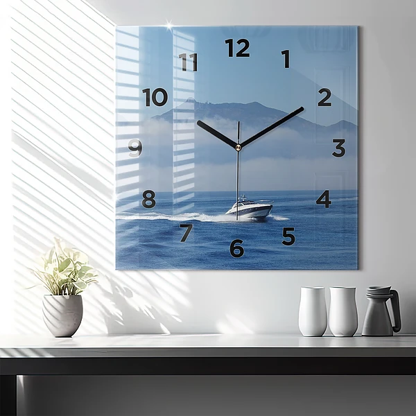 Wanduhr quadratisch Schwimmendes Boot auf dem Meer